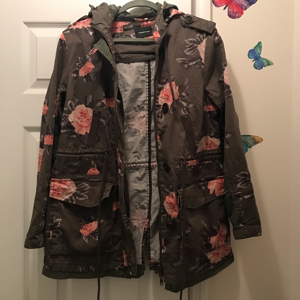 Members Only Military Green w Pink Roses